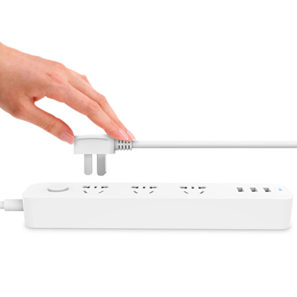 TOCHIC 3 Usb Charging Hub Mini Power Strip with 3 Sockets Standard Plug- White TOCHIC 3 Usb Charging Hub Mini Power Strip with 3 Sockets Standard Plug- White