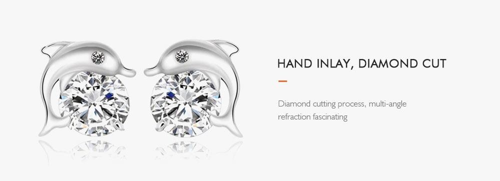 Pair of Lovely Crystal Eye Dolphin Stud Earrings - Silver