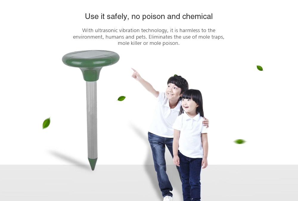 RC - 501 Solar Power Ultrasonic Sonic Gopher Mole Snake Mouse Pest Repeller Repellent for Lawn Garden Yards- Green