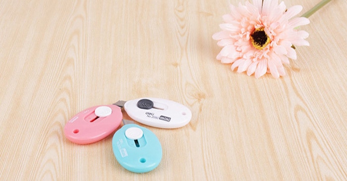 Deli 3PCS Mini Art Knife Office Cutting Tool- Colormix 3PCS